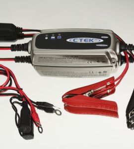 Carica batteria CTEK 12 volts 0,8 amps